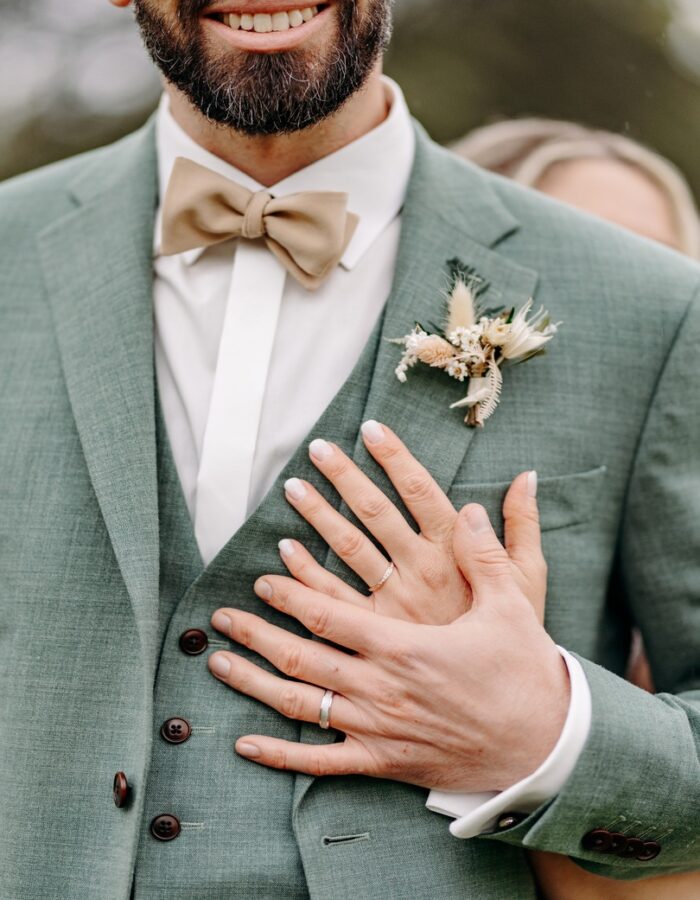 Boutonnière-fleurs-séchées Boutonnière-fleurs-séchées